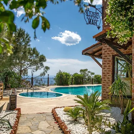 Papazlikhan מלון