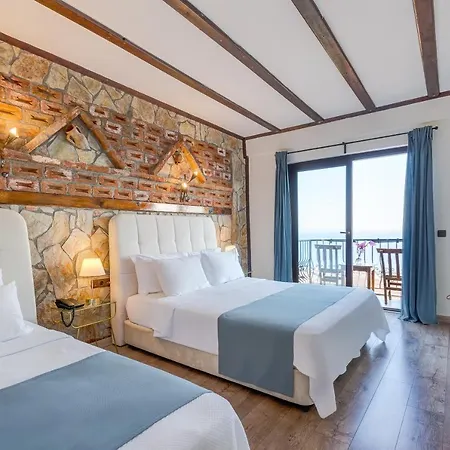 Papazlikhan Hotel Altınoluk