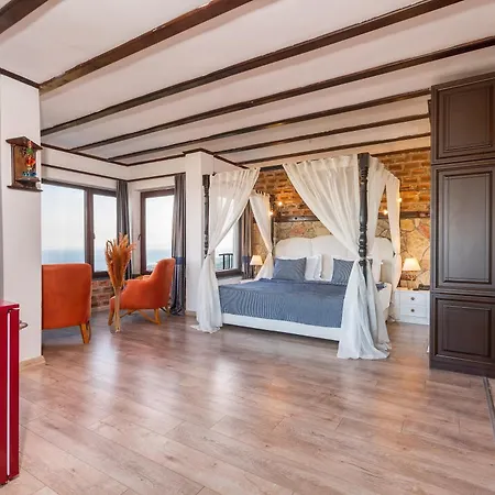 Hotel Papazlikhan Altınoluk